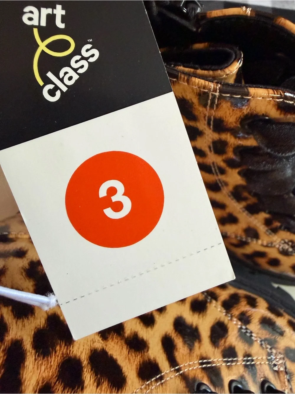 Art Class Kayden Leopard Print Lace-Up Ankle Boots NWT size 3
